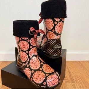 BOGS Flower Dot Pink Becca Dahlia Waterproof Insulated Winter Boots size 8